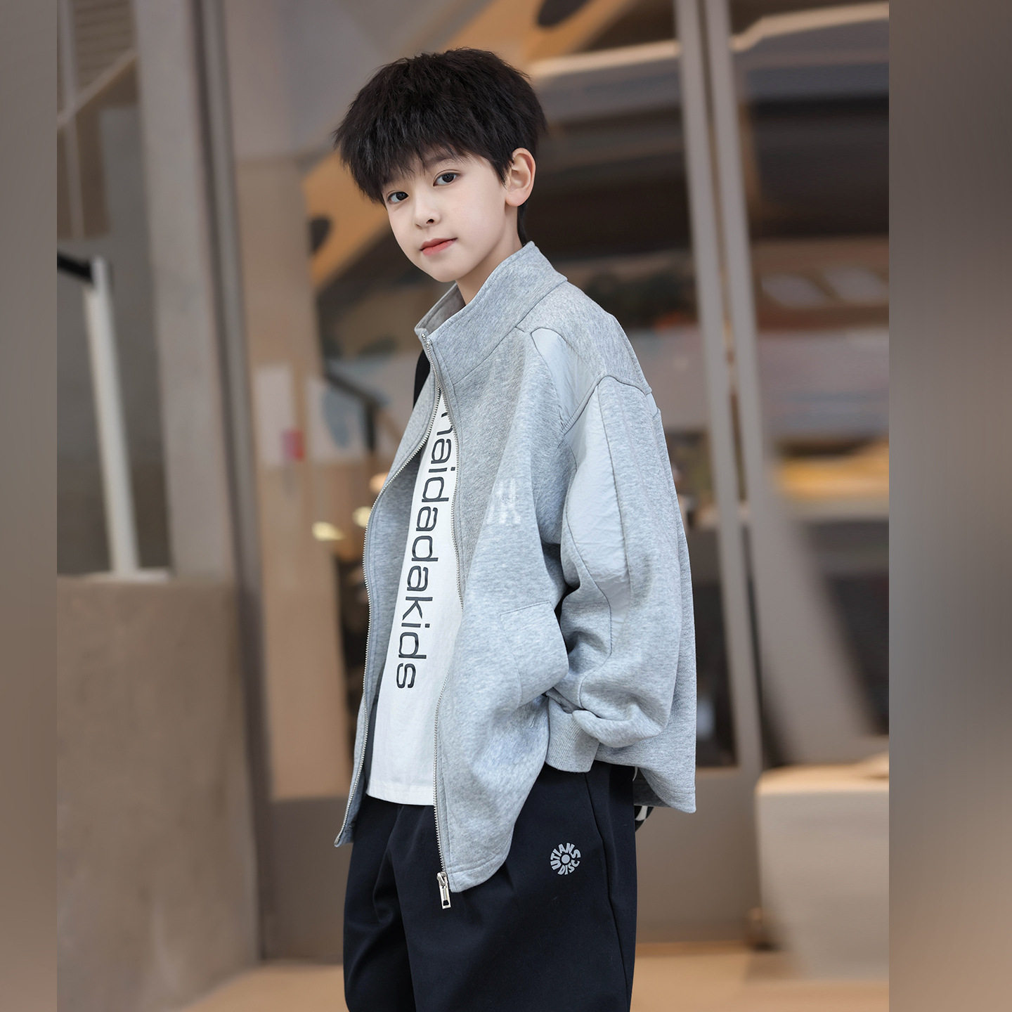 熊猫圆圆男童立领针织开衫外套 2026春季新款儿童卫衣拉链衫批发