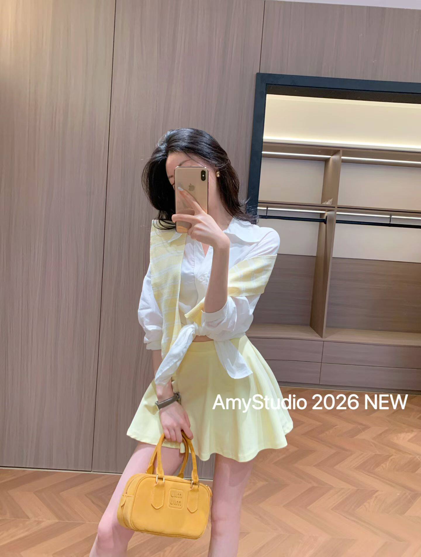 艾米Amy休闲运动套装女2026夏季新款衬衫防晒衣披肩搭短裙三件套