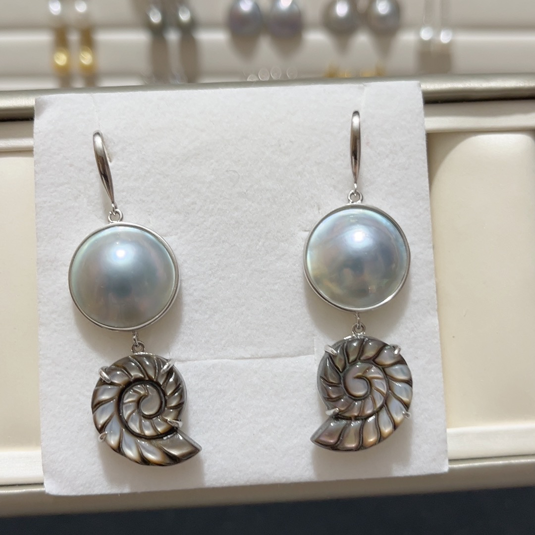 17mm天然海水马贝海螺贝款S925银包镶耳钩不退换