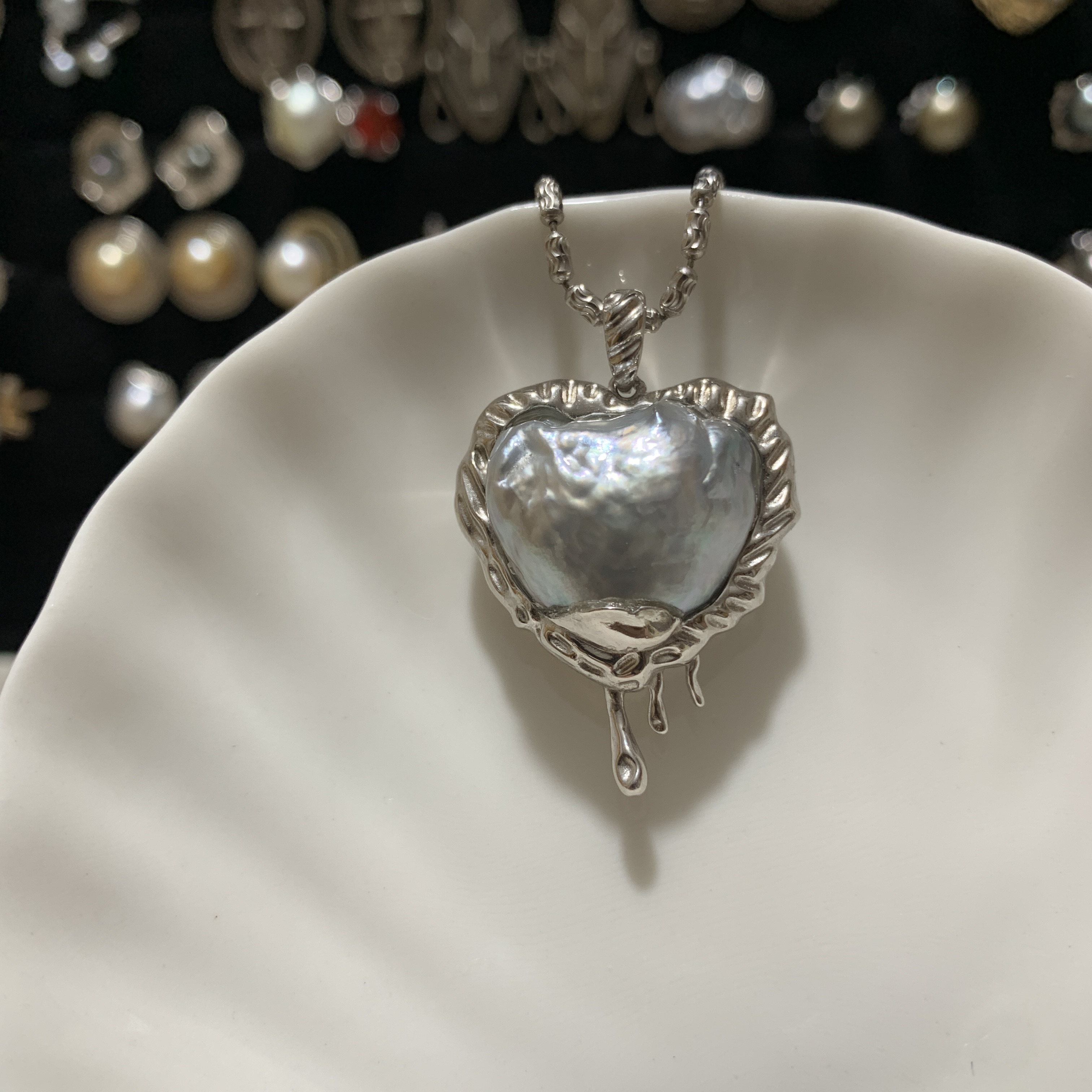 裸珠横卡20mm蓝血澳巴熔岩爱心包镶吊坠（不含链）S925银万能扣