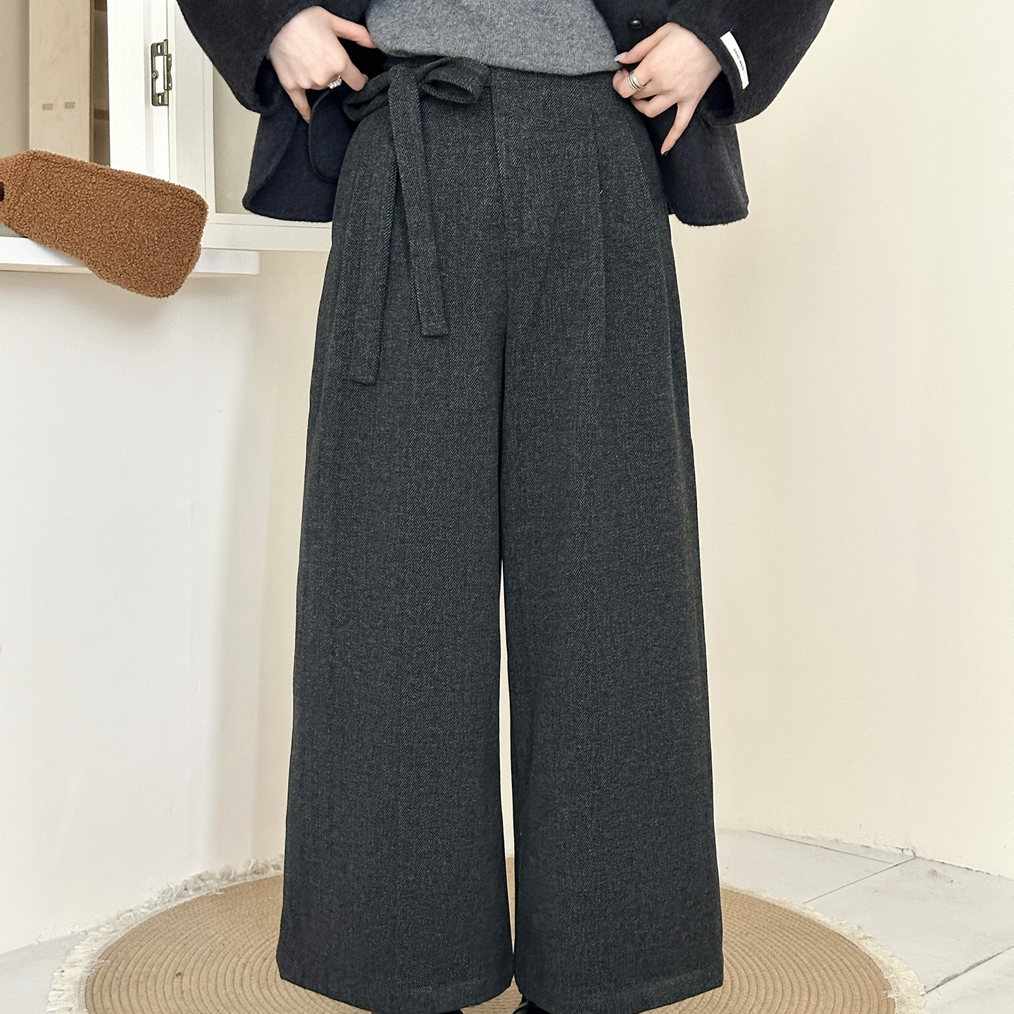 糖安妮【店主自留】2025冬季款深灰人字纹高腰显瘦直筒裤女阔腿裤