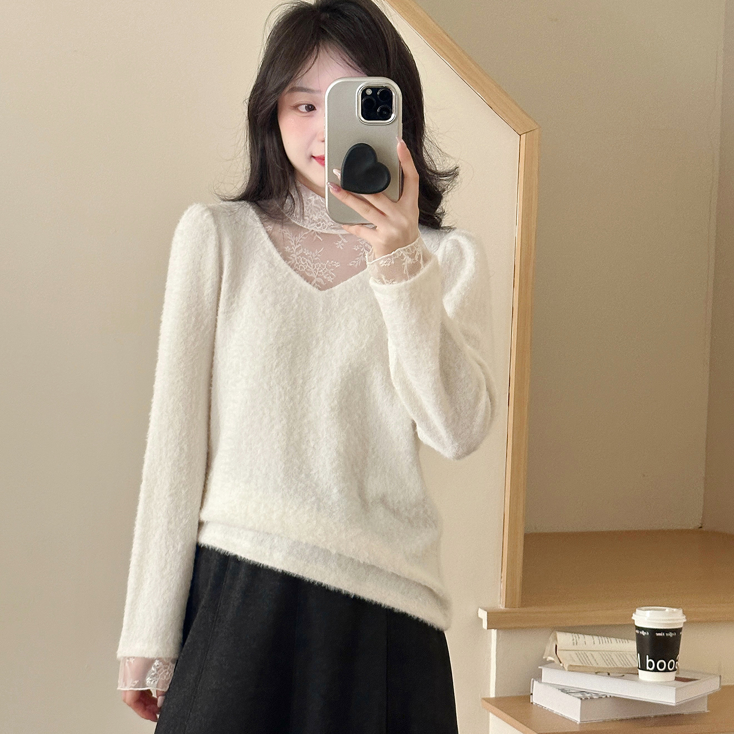 磨毛蕾丝针织衫女宽松百搭上衣