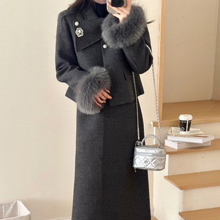 真狐狸毛领小香风羽绒毛呢外套半身裙两件套装 糖安妮 富家千金