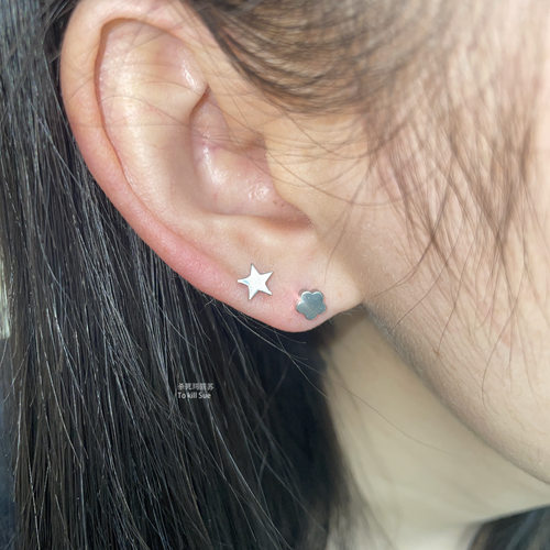 Y2K简约钛钢防过敏双头星星耳钉