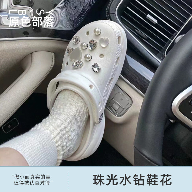 高级感小香风钻鞋花2025新款女款图片