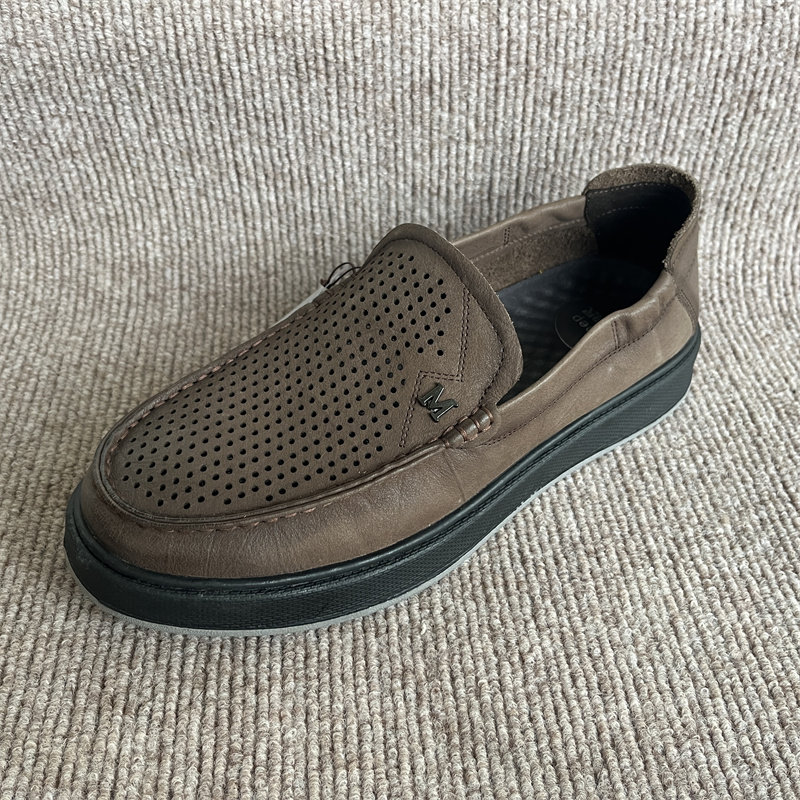 40码 断码瑕疵库存店里真皮男中老年舒适透气套脚男豆豆鞋爸爸鞋