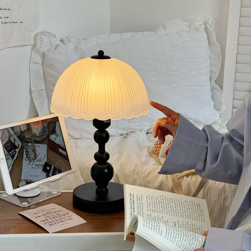 触摸语音小台灯美式玻璃复古卧室书房床头灯温馨创意中古侘寂风