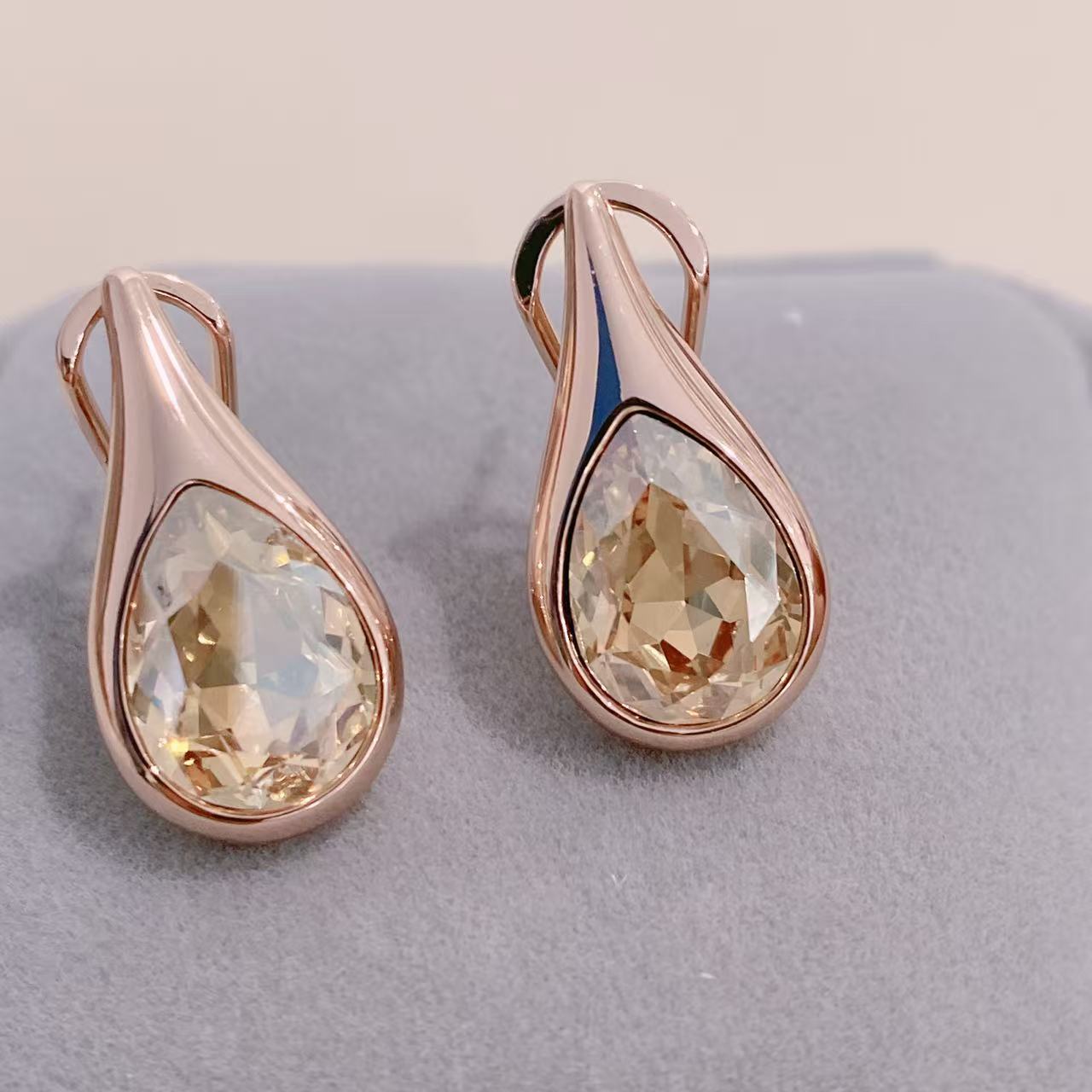 铜镀金饰品耳环项链套装