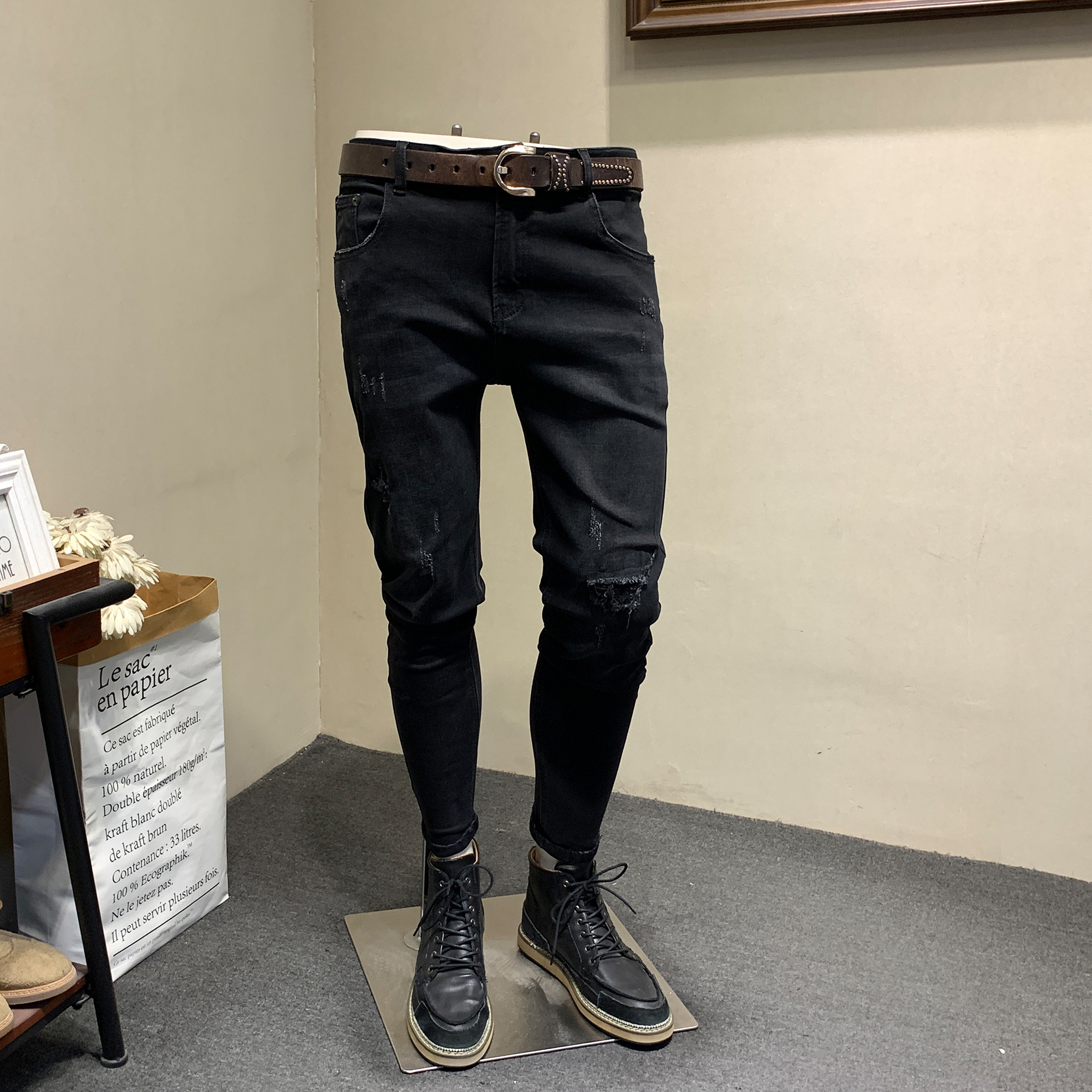 秋冬新品潮牌黑色破洞修身牛仔裤男士韩版个性刮烂水洗弹力小脚裤