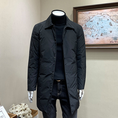 韩版修身翻领简约中长款羽绒服