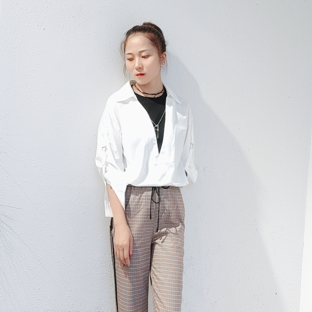 朵以秋季撞色侧条格纹时尚休闲女裤修身显瘦抽绳长裤，33DQ228008