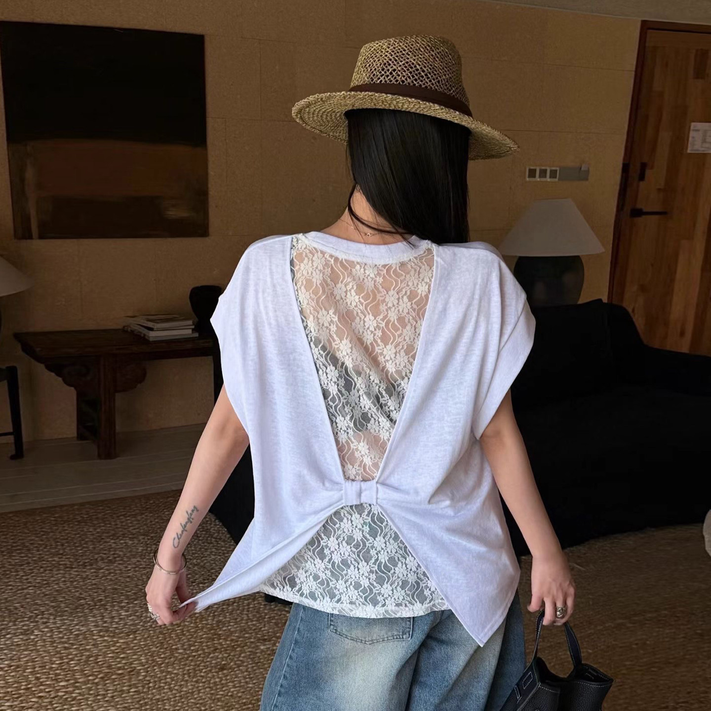 设计感后背蕾丝拼接绑带短袖T恤女宽松慵懒风显瘦白色垫肩上衣夏