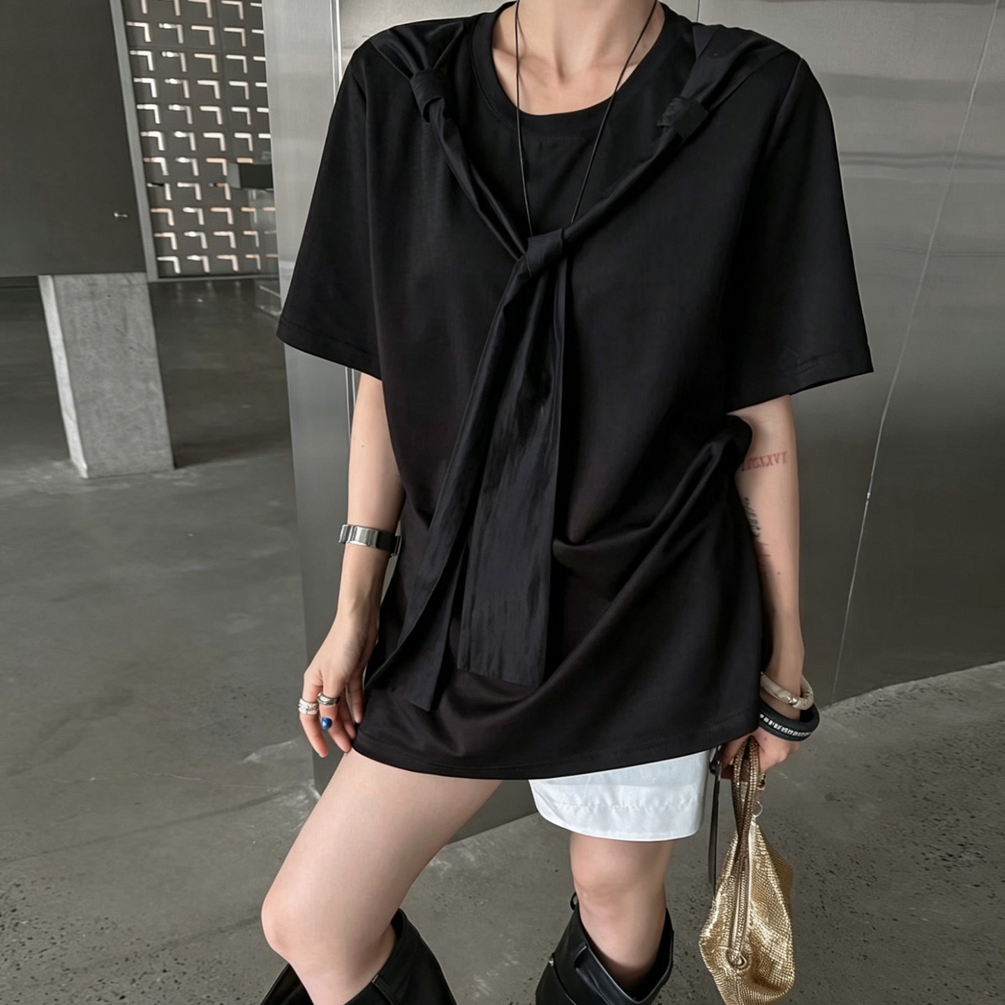 飘带领结短袖T恤女2026新款白色系带t恤圆领宽松休闲垫肩上衣夏