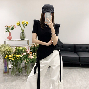 显瘦下摆飘带设计感垫肩上衣 正肩短袖 t恤女2025新款 夏装 辣妹修身