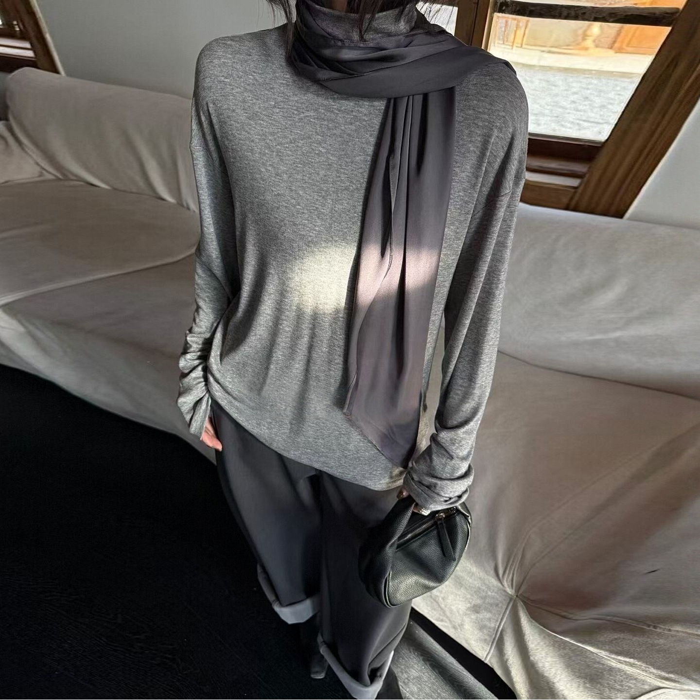 智序美学灰色长袖T恤秋冬加厚