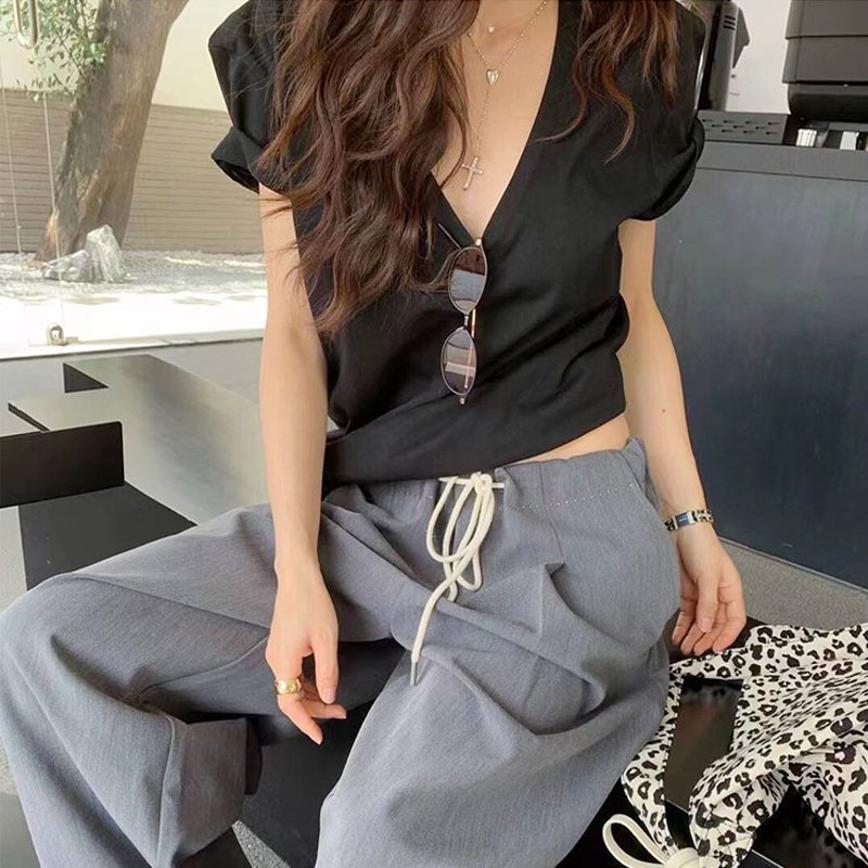 深V领纯棉短袖t恤女2024新款爆款宽松性感纯欲风大领口漏胸上衣夏