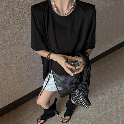 黑色正肩短袖女t恤2025新款显瘦遮肉宽松韩版慵懒风长款垫肩上衣