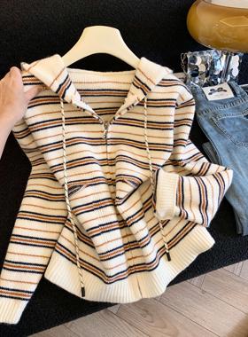韩系条纹抽绳连帽针织2025新款时尚百搭宽松气质慵懒风毛衣53062