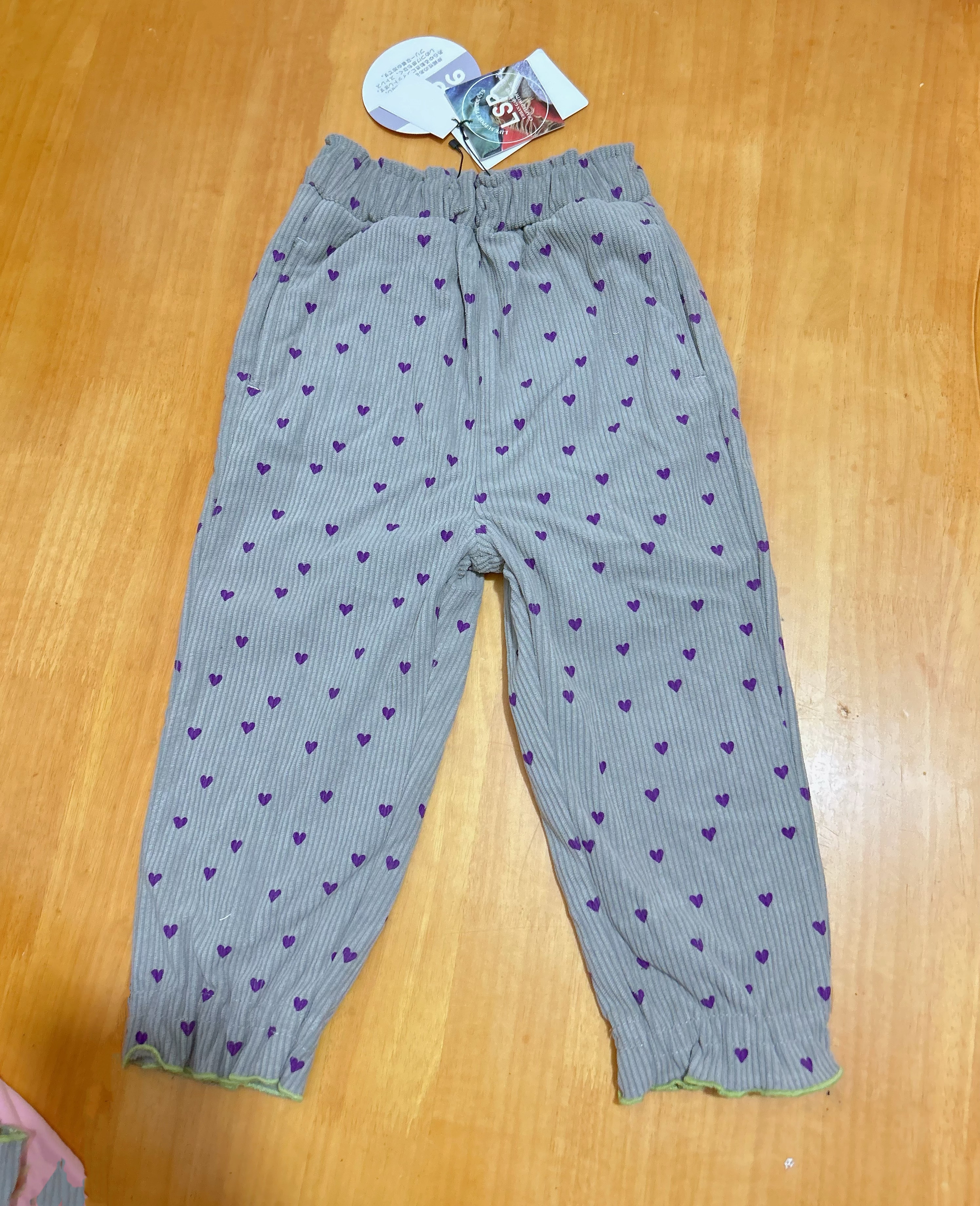 日D*女童灯芯绒条绒裤子爱心花边裤子秋冬款95130