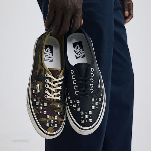 代购VANS Premium Authentic板鞋低帮迷彩街头休闲铆钉板鞋朋克风