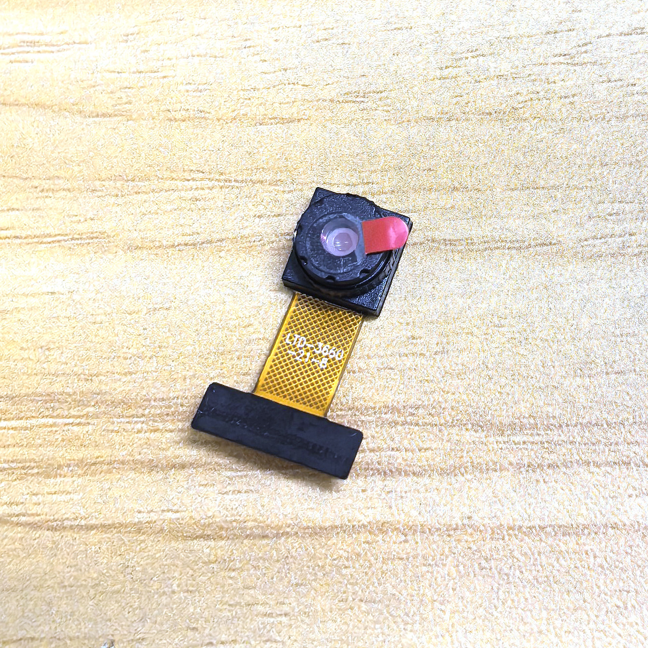 OV2640 OV3660摄像头模组 200W300W像素支持RGB JPEG 21mm 68° - 实物图