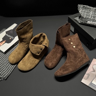 欧美纽扣绒面短靴女2025秋苹果圆头西部靴平底低跟马丁靴青年靴子