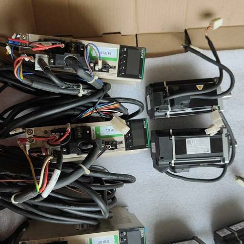 可维修禾川伺服400W套装 SV-X3EA040A-A2