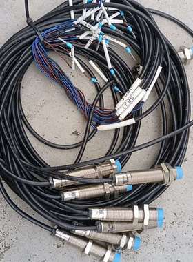 可维修拆机西克接近开关IME12-08NPSZW2S共