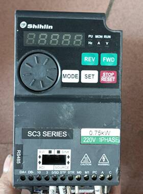 可维修士林变频器SC3-021-0.75K 750W 220V