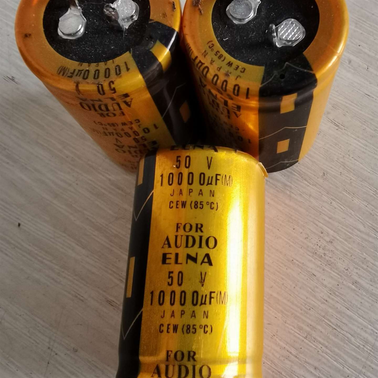 可维修ELNA依娜for AUDIO音频专用电容50V 1000议价 - 实物图