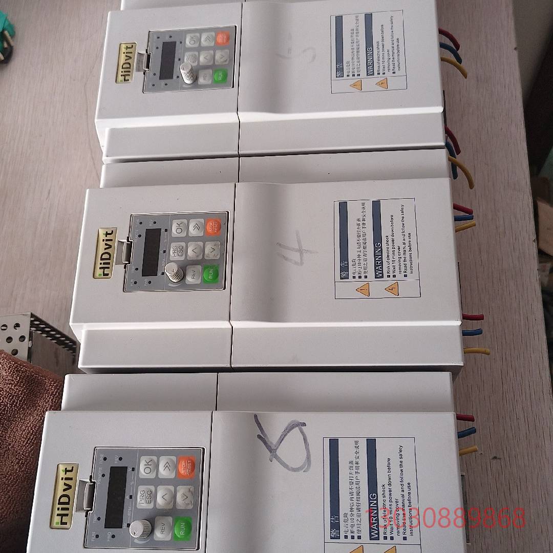 可维修华驱变频器A3T7.5B/11PB，7.5千瓦，380伏实