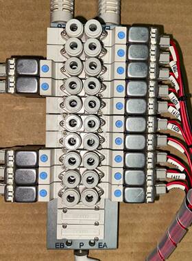 可维修SMC电磁阀SY3120-5LZ-C4成色如图
