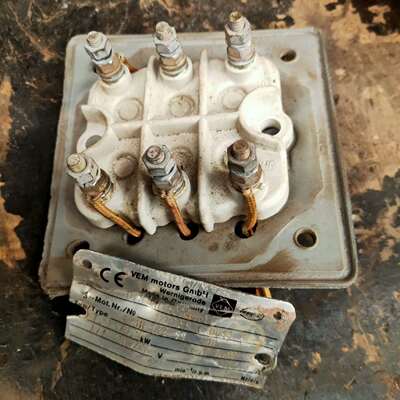 可维修进口电机 VEM 电机 接线端子 具体尺寸