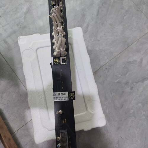 可维修东土交换机KlEN3024M 实物拍摄 成色如图议价