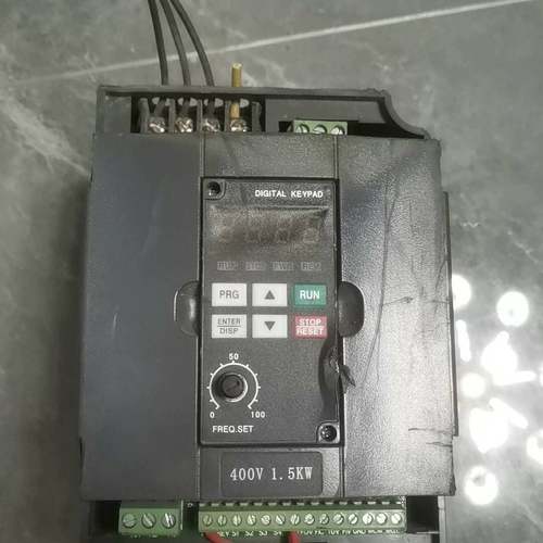 可维修众辰变频器H2400A01D5K，成色实拍图，功