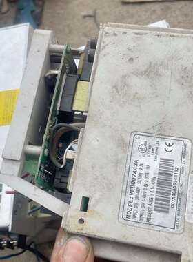 可维修台达 0.75kw变频器   vfd007a43a   包好