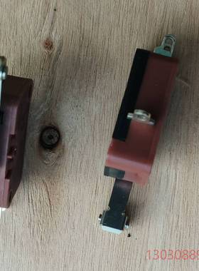可维修微动开关SX3UG-1，红色外壳，1/2HP 25议价