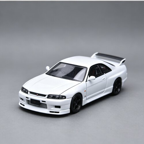FH 1:64 日产尼桑天际线GT-R R33 第4代 BCNR33 全开合金车模型