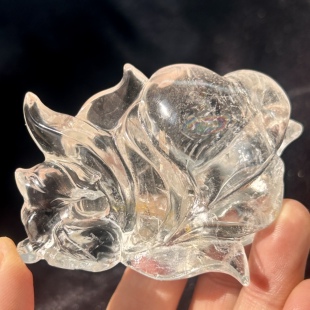 天然七彩胶花九尾狐小摆件手工雕刻立体可爱白水晶带七彩狐狸摆件
