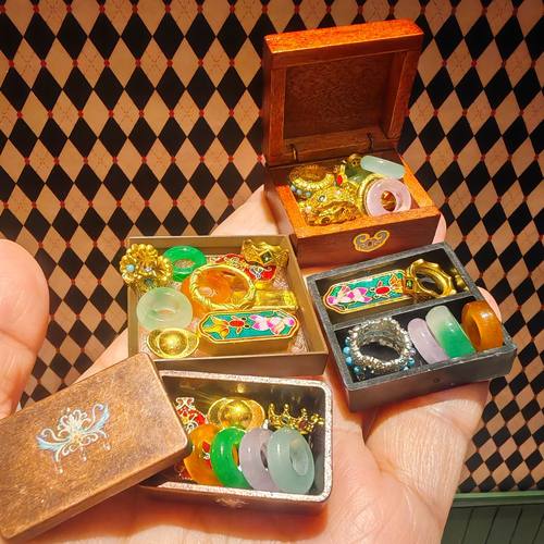 娃屋微缩迷你仿真珠宝玉翡翠金银手镯戒指皇冠首饰盒招财套装配件