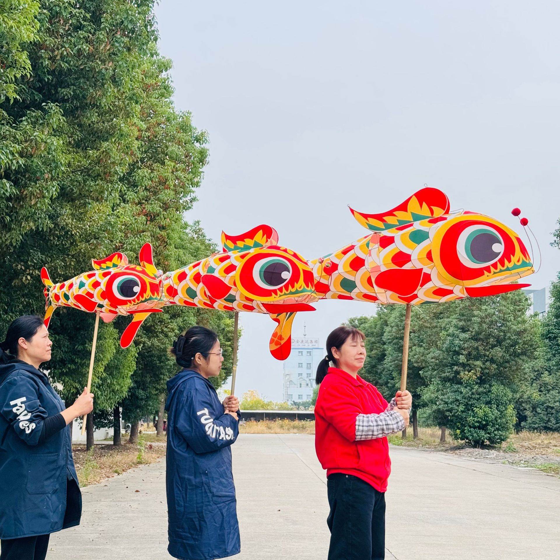 新款国潮大型节庆鱼灯手持游园传统摄影道具摆拍成品汉服古风花灯