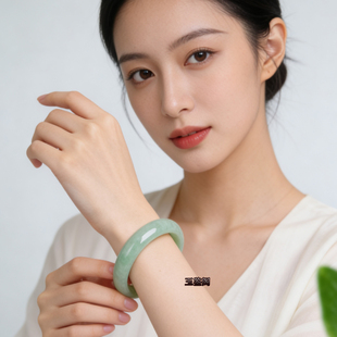 天然玉石手镯女士豆冰糯种浅绿正圈玉镯气质绿色玉手镯送证书礼盒