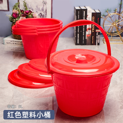 批发红色带盖小桶厨房塑料储水桶