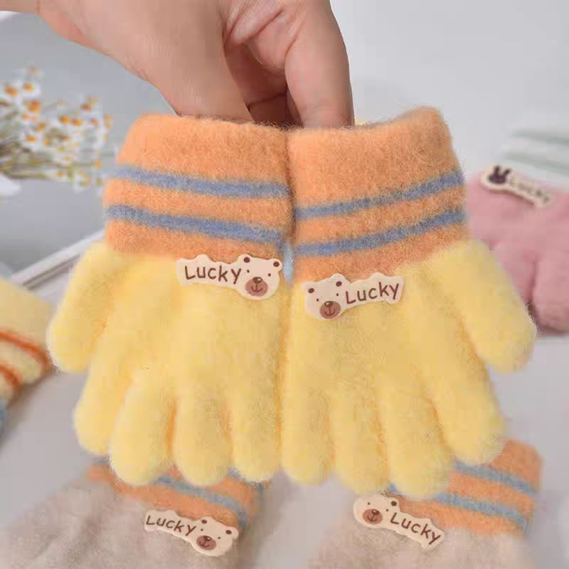 五指分指男女童婴儿宝宝可爱男女童幼儿加厚0-4岁儿童手套冬天