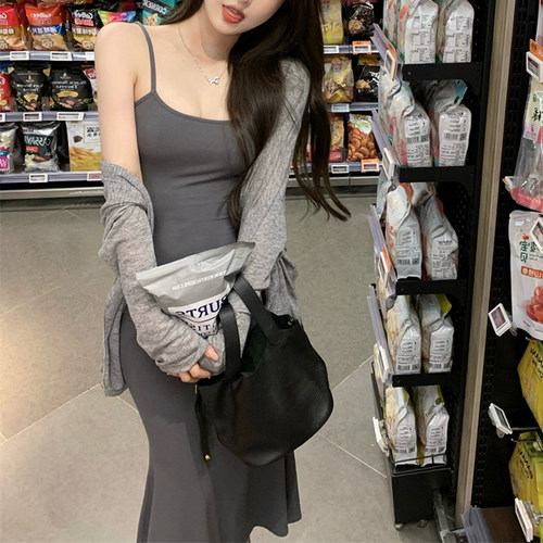 长裙连衣裙纯色修身女裙