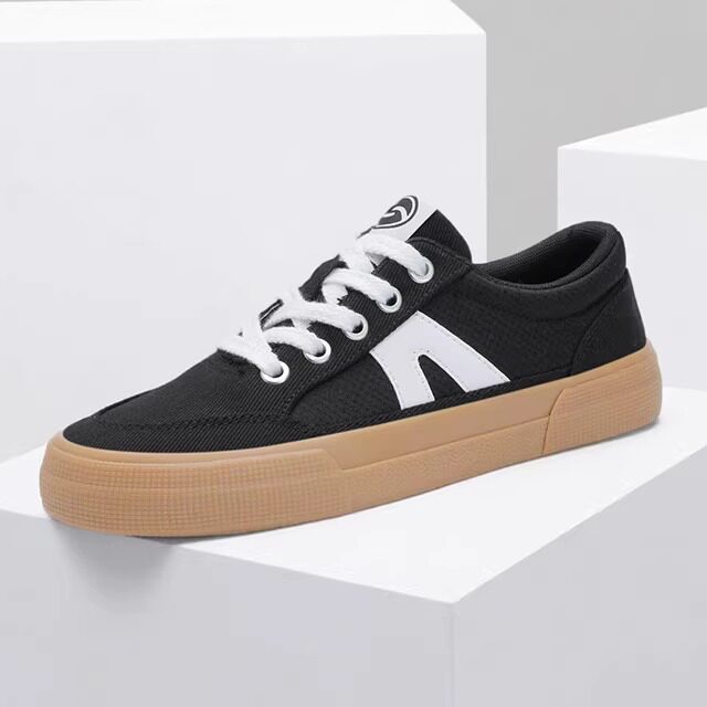 帆布鞋男款2026春季低帮休闲懒人鞋百搭透气板鞋时尚潮流运动男鞋