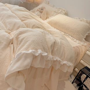 仙女款 荷叶边雕花绒四件套软糯秋冬保暖牛奶绒花边被套床单床裙款