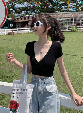 搭配长裙子牛仔短裤阔腿裤背带裤短裙的上衣夏季韩版t恤女短袖 潮