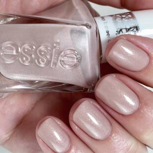 essie指甲油微光疗68珠光裸粉幻彩珠光细闪粉色Last Nightie免烤