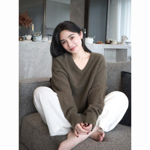 进口美丽诺羊毛牦牛绒混纺V领针织衫 巴黎女作家 毛衣 LORRAINE